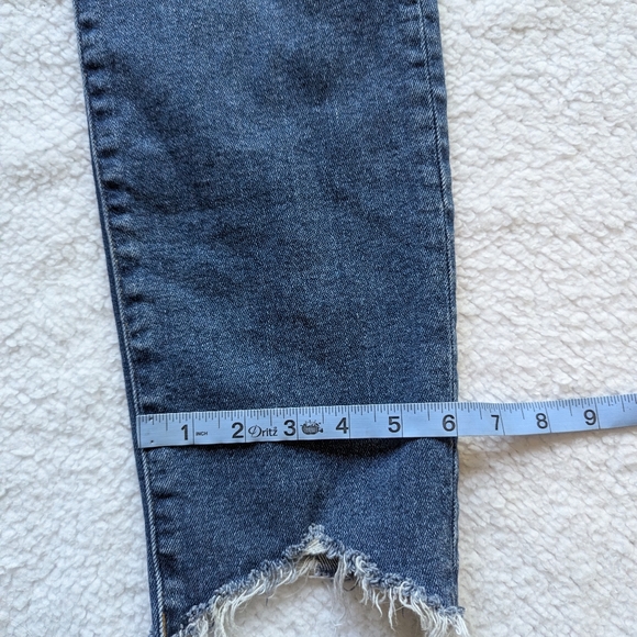 🪞 Good American Women's Good Legs Cigarette Jeans Size 6/28 - Picture 4 of 10